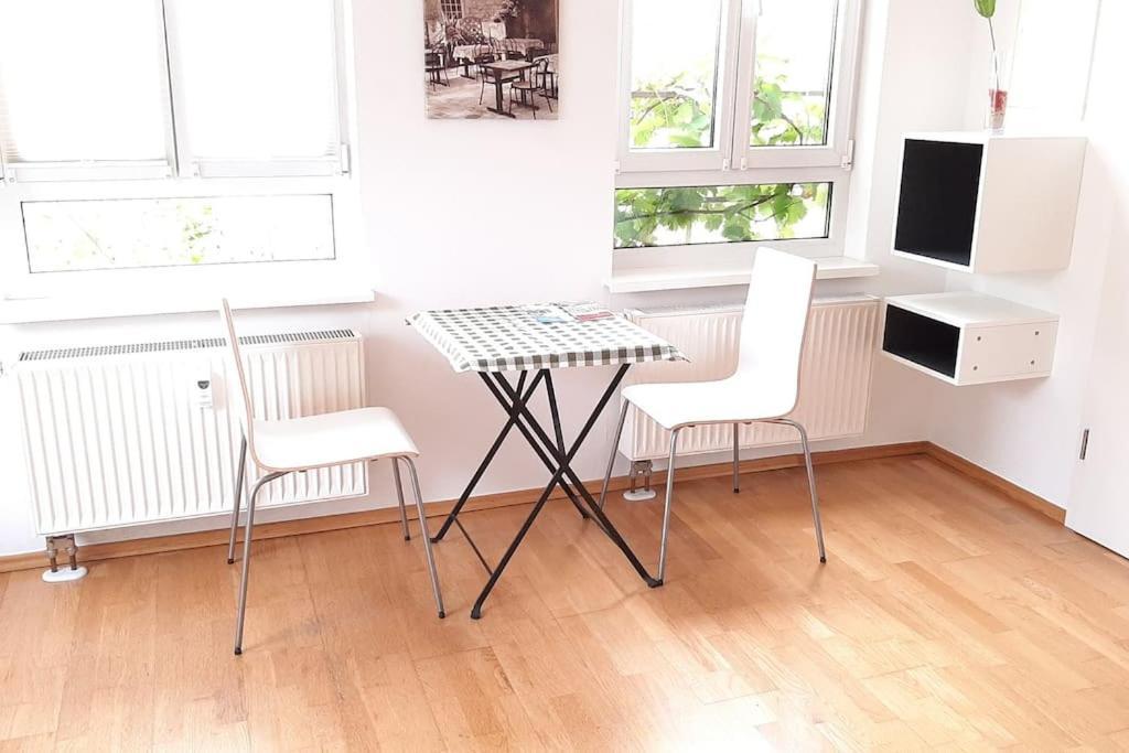 Familienfreundliche Apartments Am Park Wurtzbourg Chambre photo